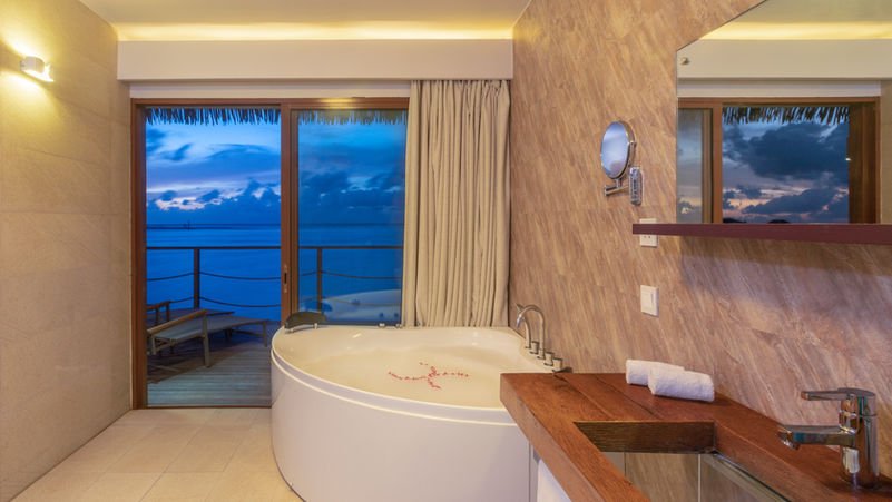 Cocoon Maldives — 5 Days 4 Nights Luxury - Photo 2